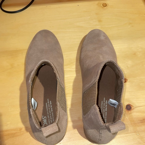 TOMS Women Boots - Picture 4 of 6